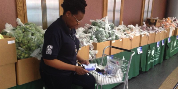 Loretta works at the food pantry in Chicago